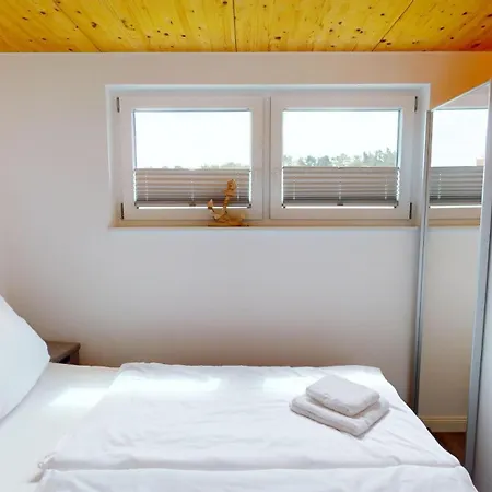 Strandpark Lensterstrand Beachlove 28 بيت للعطل